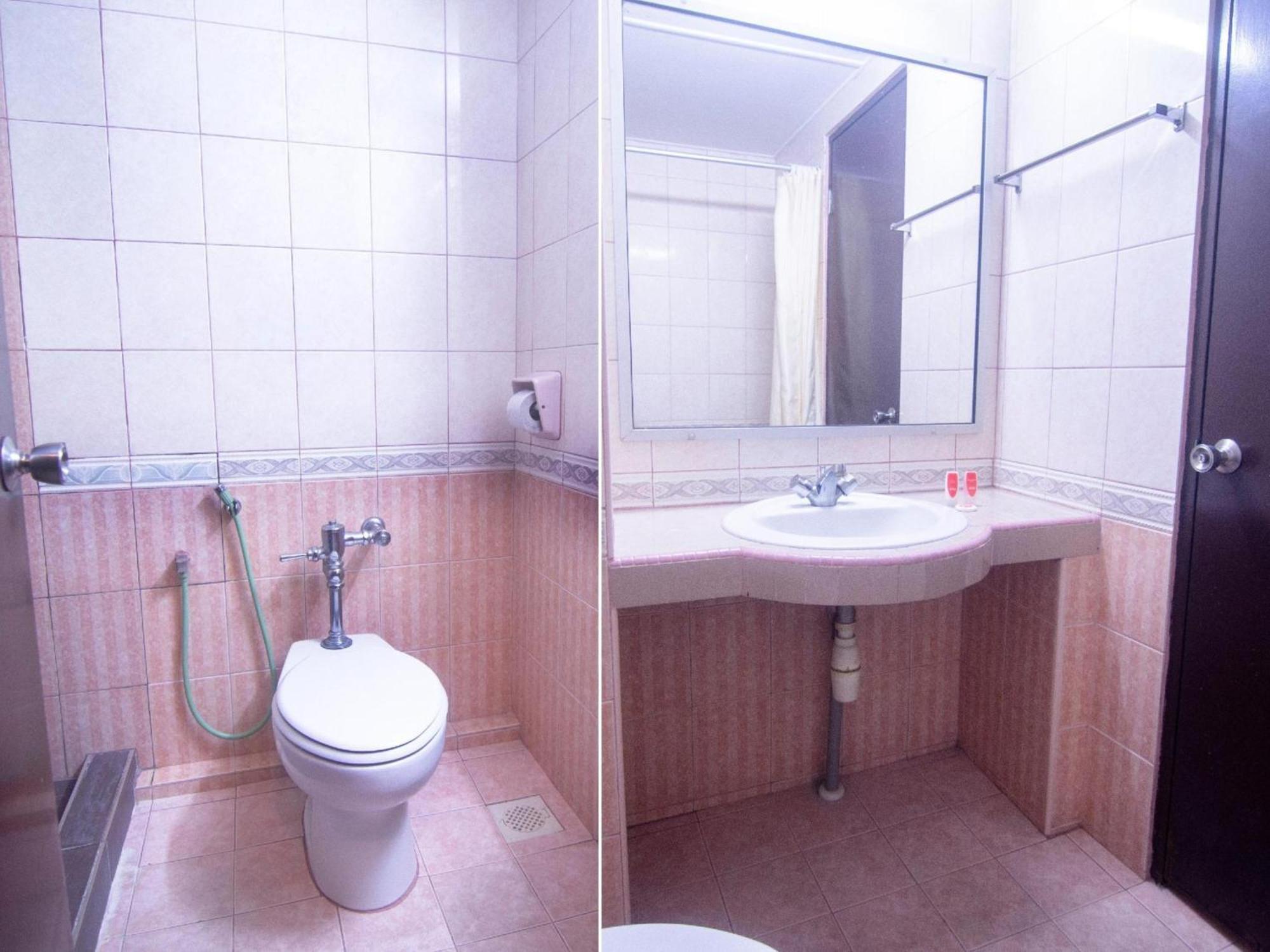 Hotel Oyo 979 Hua Kuok Kuching