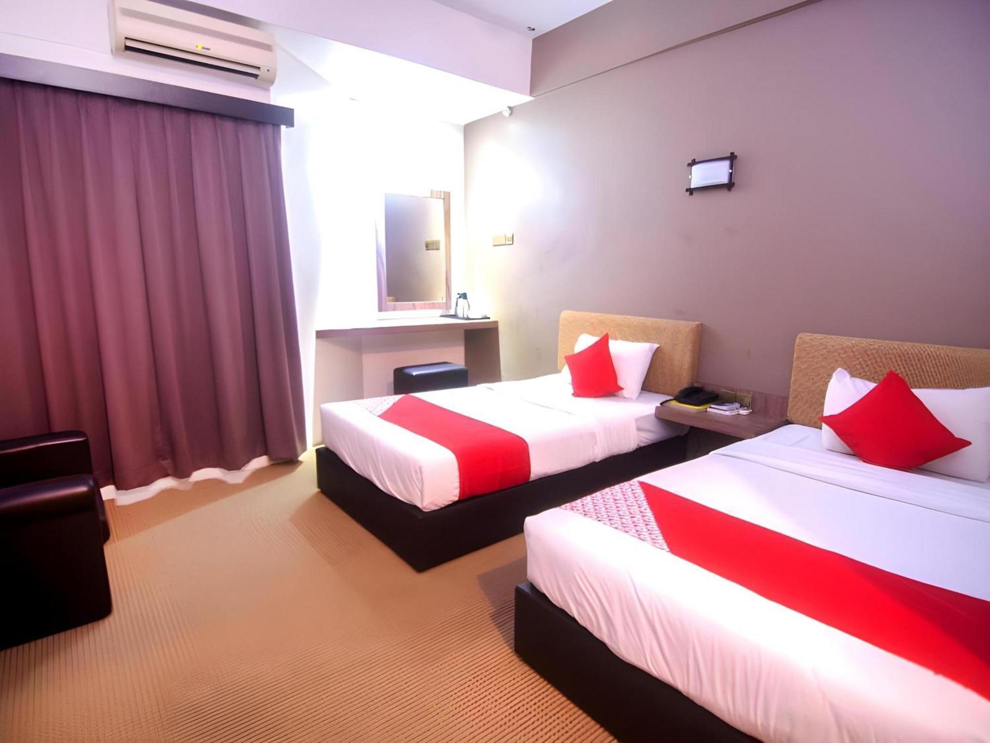 Hotel Oyo 979 Hua Kuok