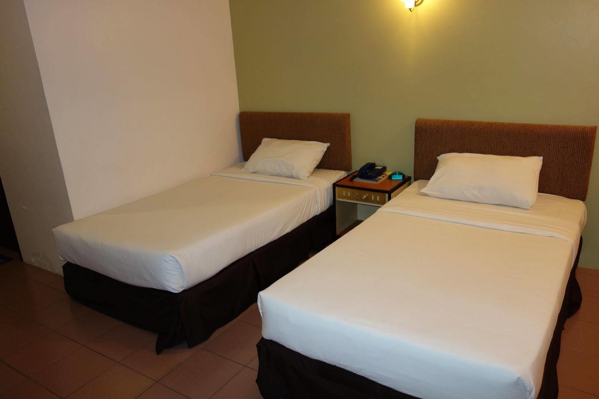 Hotel Oyo 979 Hua Kuok